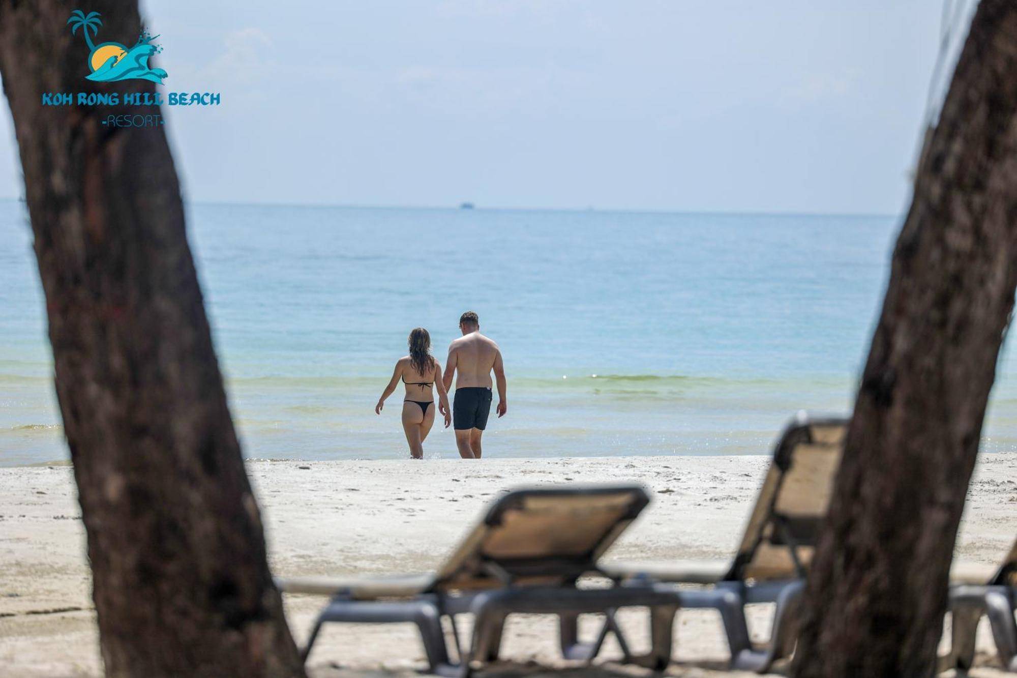 Koh Rong Hill Beach Resort Derm Tkov Village Buitenkant foto