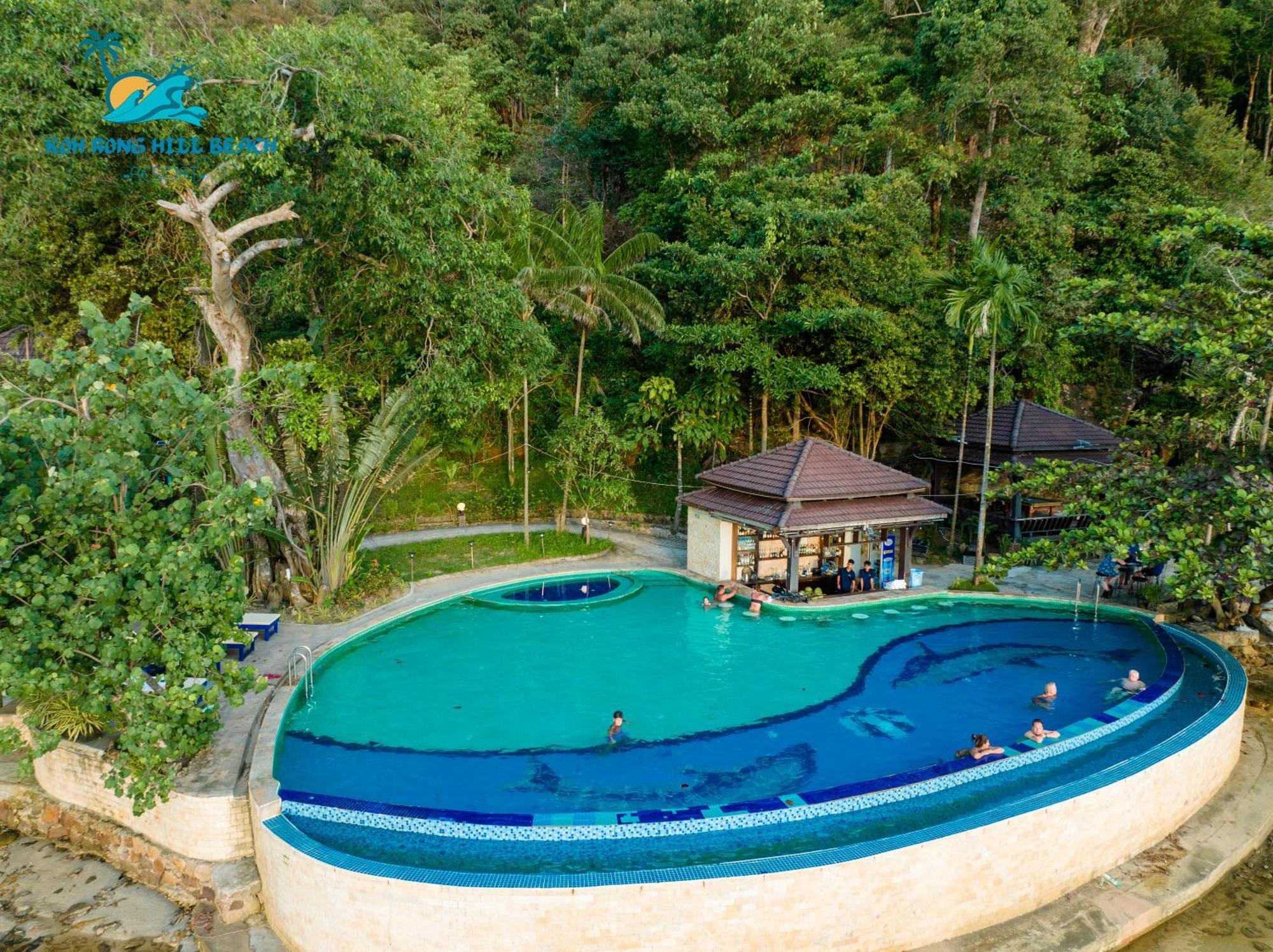 Koh Rong Hill Beach Resort Derm Tkov Village Buitenkant foto