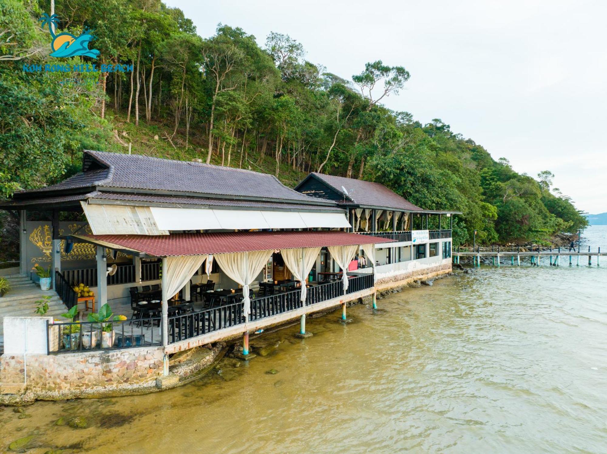 Koh Rong Hill Beach Resort Derm Tkov Village Buitenkant foto